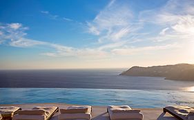 Myconian Utopia Relais & Chateaux